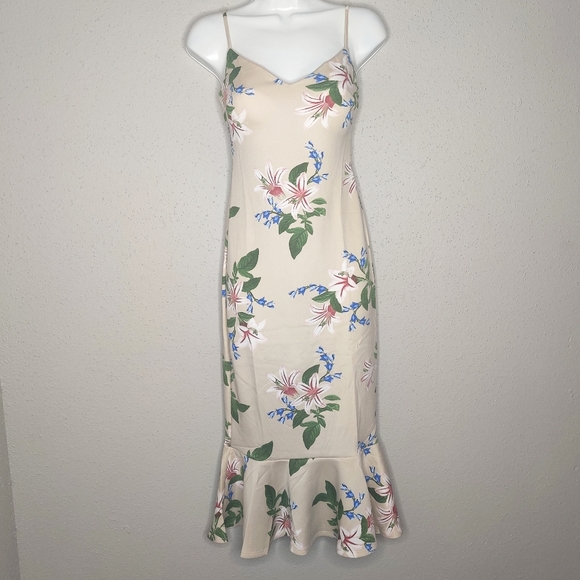 🆕 DNA Couture - Floral Dress - Picture 6 of 9